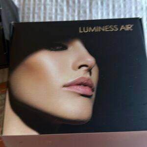 Luminess Air airbrush makeup system